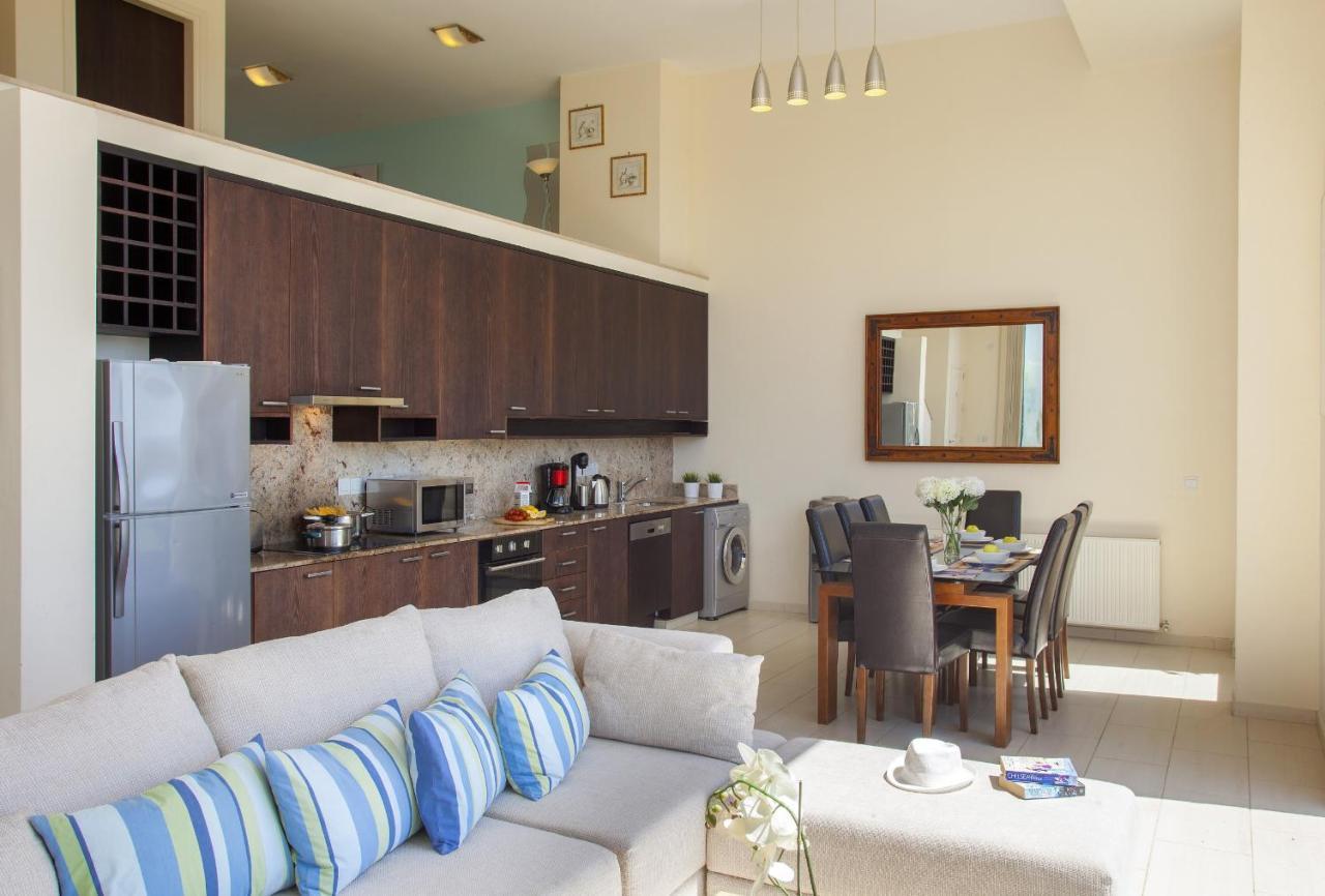 Protaras Seafront Villa Infinte Aretousa Exteriér fotografie