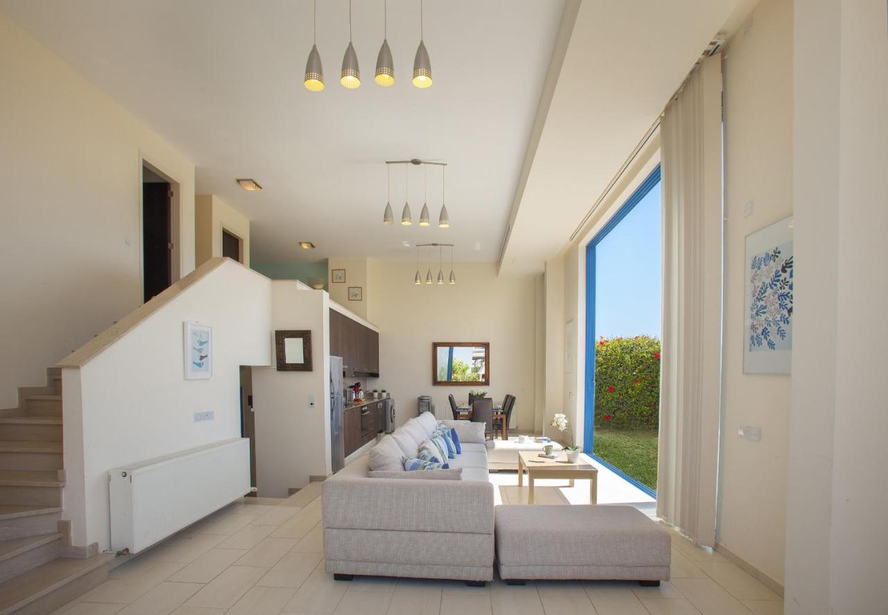 Protaras Seafront Villa Infinte Aretousa Exteriér fotografie
