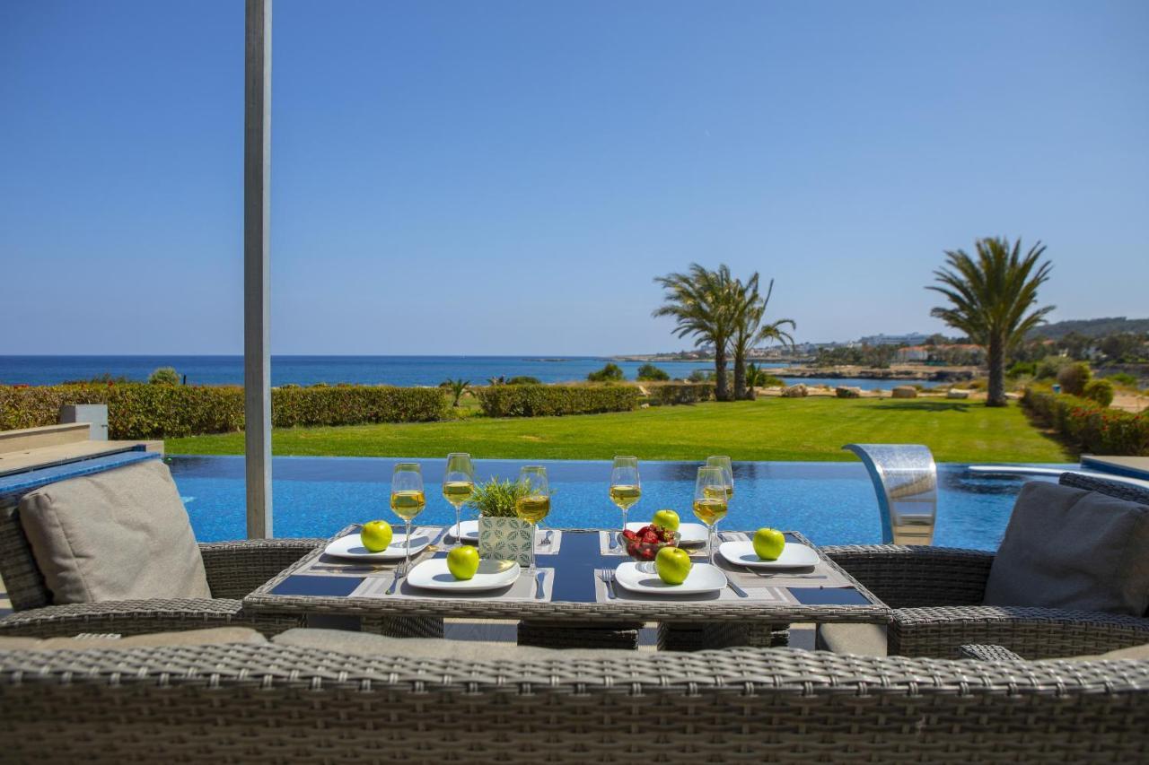 Protaras Seafront Villa Infinte Aretousa Exteriér fotografie