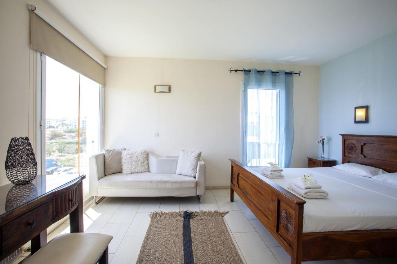 Protaras Seafront Villa Infinte Aretousa Exteriér fotografie